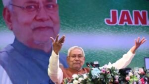 Caste Politics in Bihar: जातीय उन्माद के सहारे राजनीति चमकाने की कोशिश, चर्चाओं में आशुतोष कुमार...