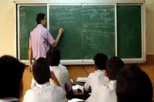 Bihar Jobs: पटना, सुपौल, पूर्णिया समेत पूरे बिहार में 3.38 लाख शिक्षकों की जल्द होगी बहाली, शिक्षा मंत्री द्वारा की गयी घोषणा 